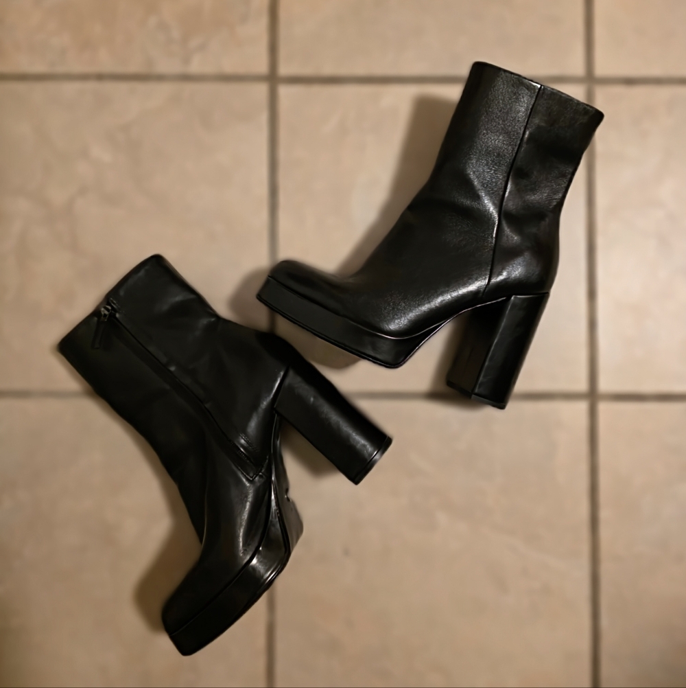 ZARA Black Leather Ankle Boots